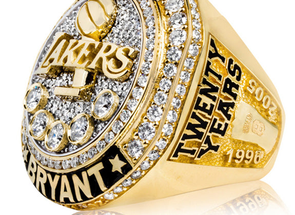 Lakers Present Kobe Bryant With 4.87-carat Diamond Retirement Ring