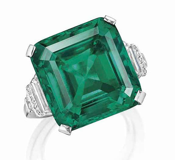 18.4-carat 'Rockefeller Emerald' Sets World Auction Record At Christie's In Rockefeller Center