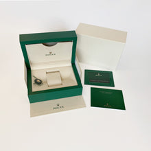 Pre-owned Rolex Oyster Perpetual Skydweller