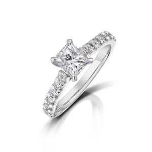 1.05 Carat Princess Cut Diamond Ring