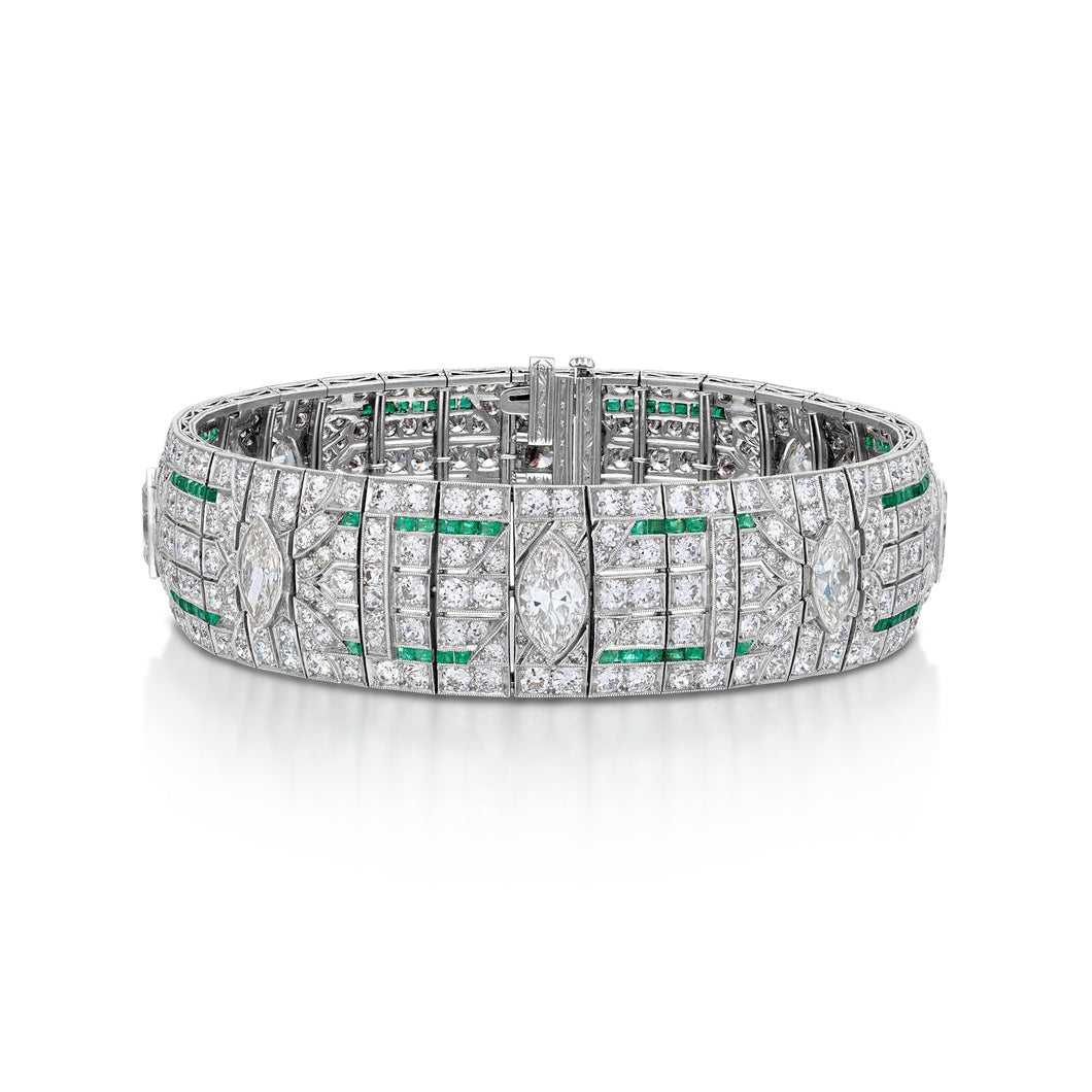 25.95 Carat Art Deco Diamond and Emerald Bracelet